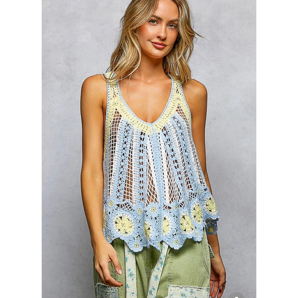 POL Crochet Tank Top in Light Blue and Pale Yellow